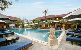 Legian Paradiso 3*